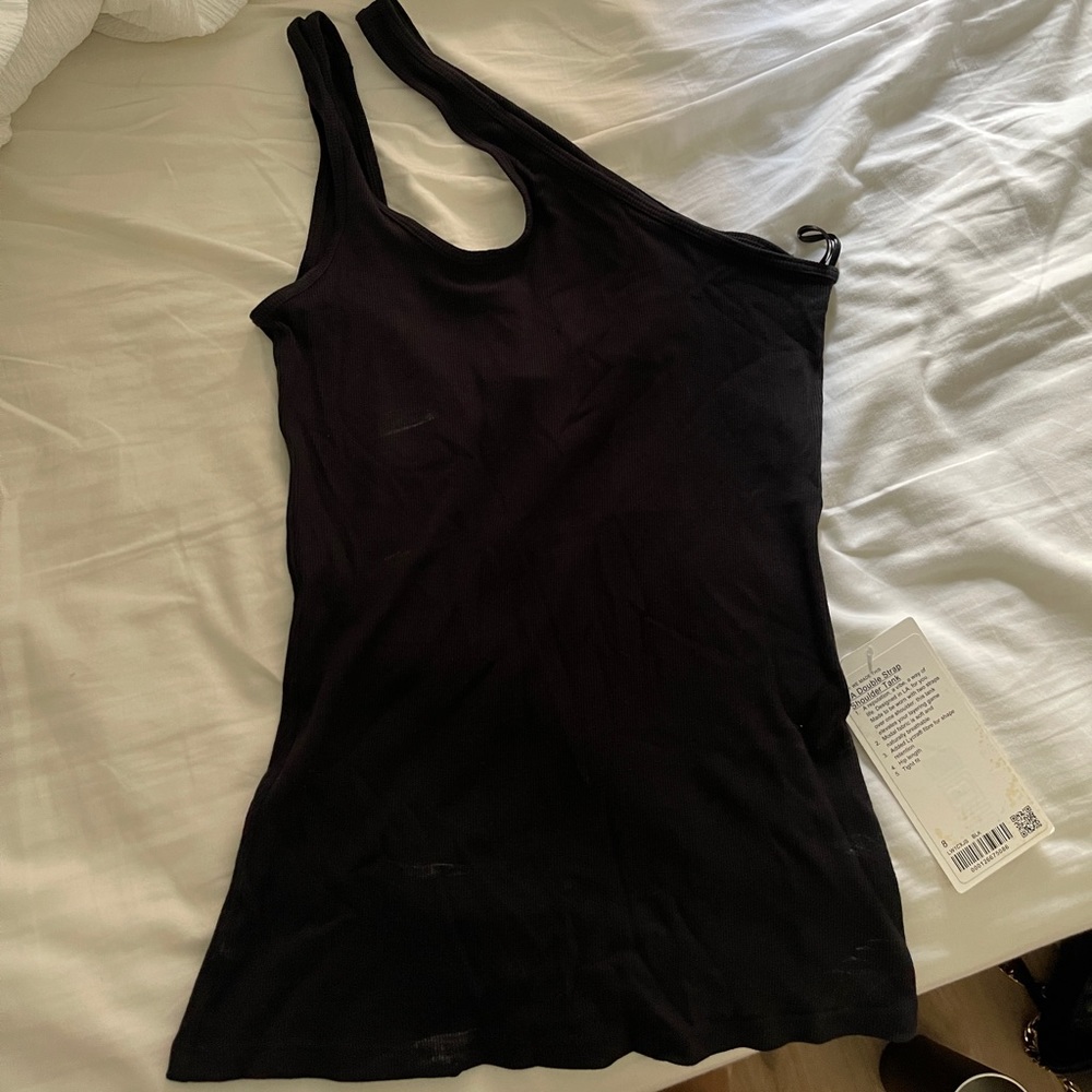 *Rare* Lululemon LA DOUBLE STRAP SHOULDER TANK